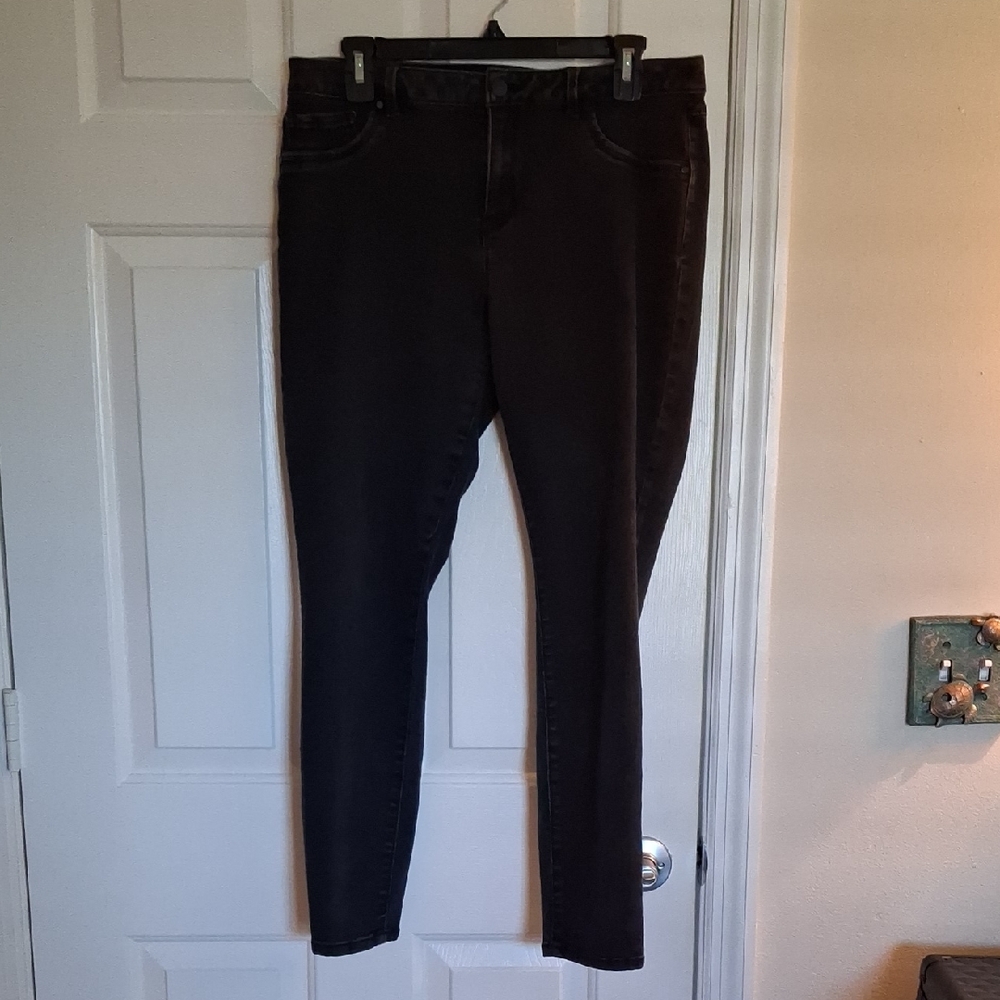 d. jeans Women's Black Skinny Jeans